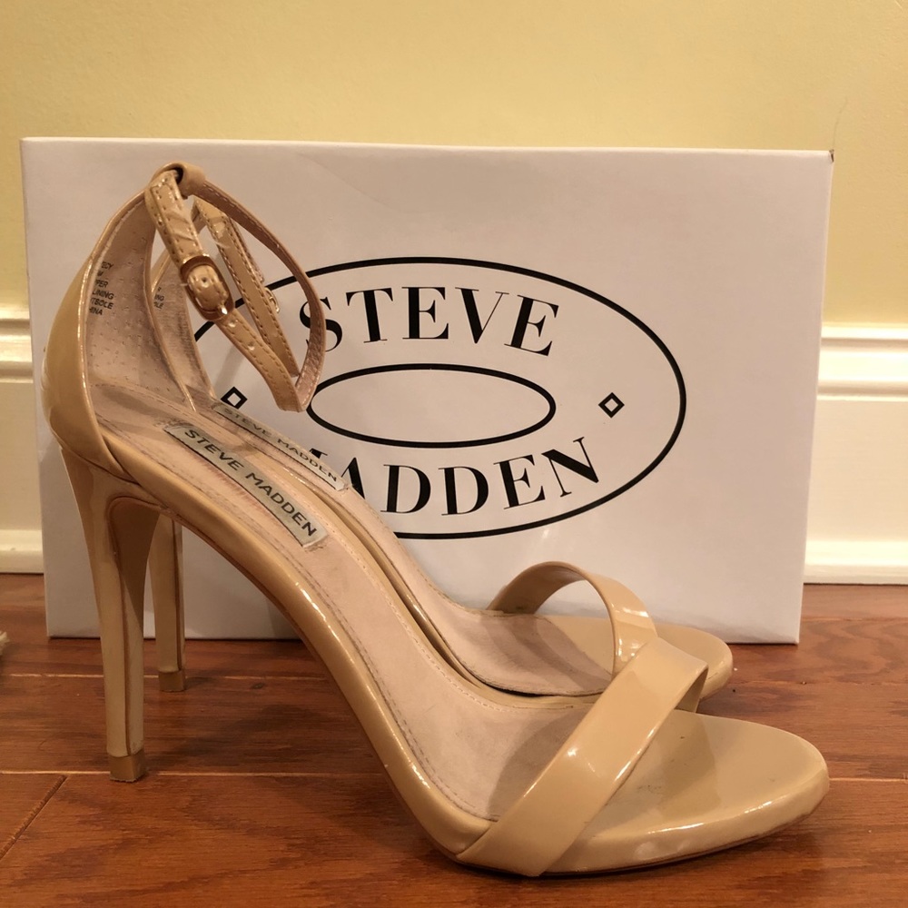 Steve Madden Stecy Blush Patent Pump